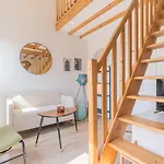 Emplacement Central Pour Ce Studio Vieux Lille