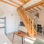 Emplacement Central Pour Ce Studio Vieux Lille